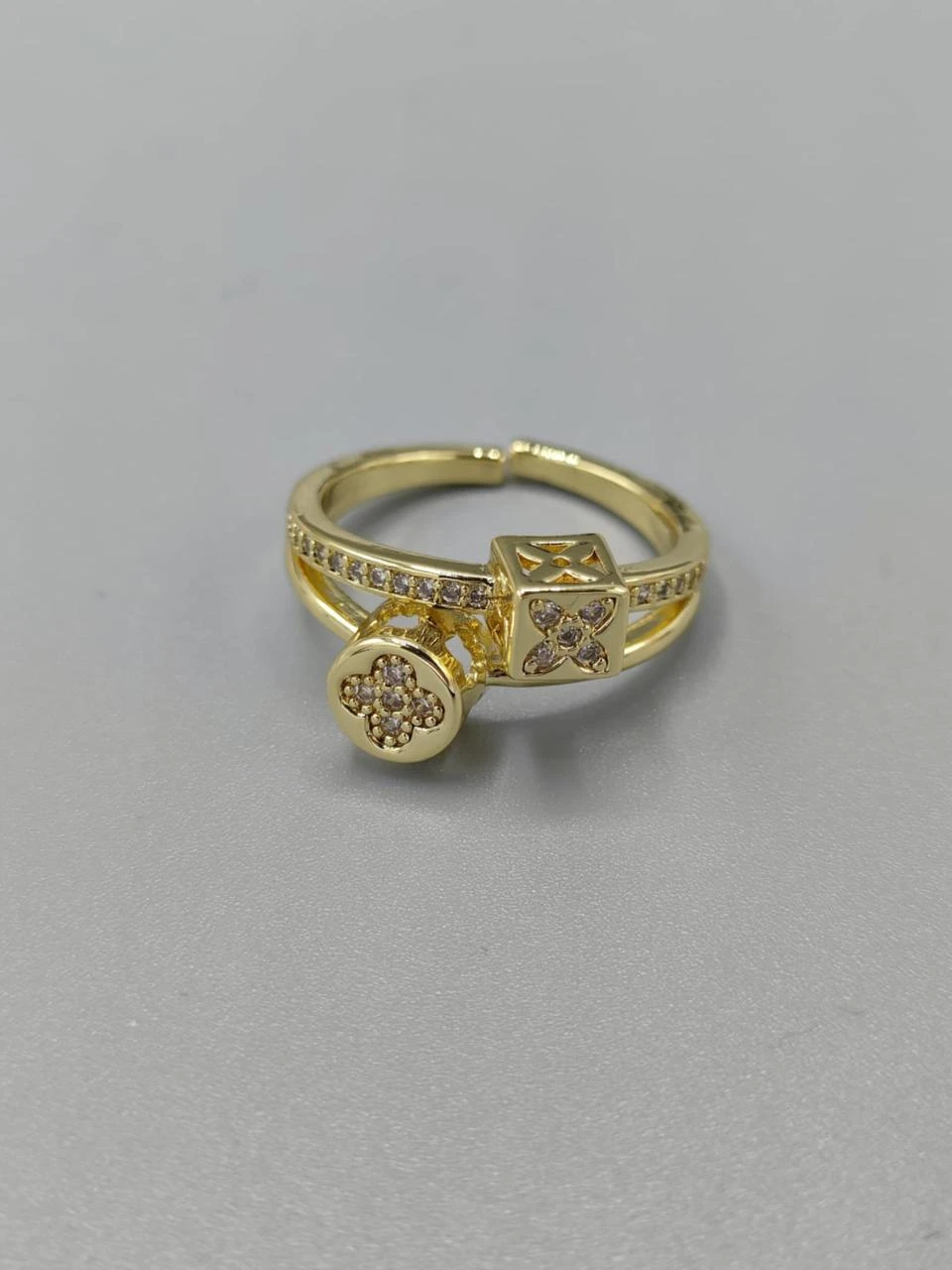 Golden adjustable lucky ring - Gold plated 2047 at €12.99 – photo 3